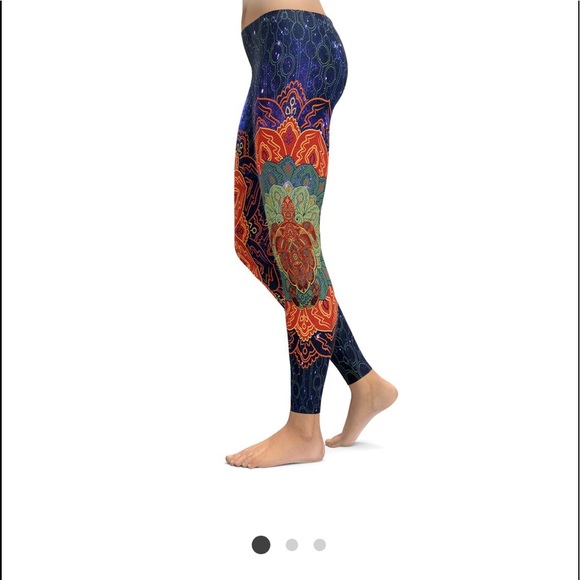 Brave New World Mandala Turtle Leggings - Picture 2 of 8